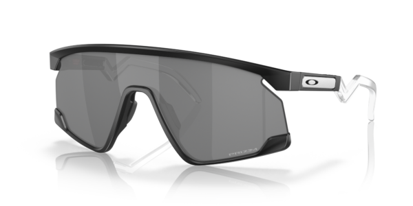 oakley spordiprillid