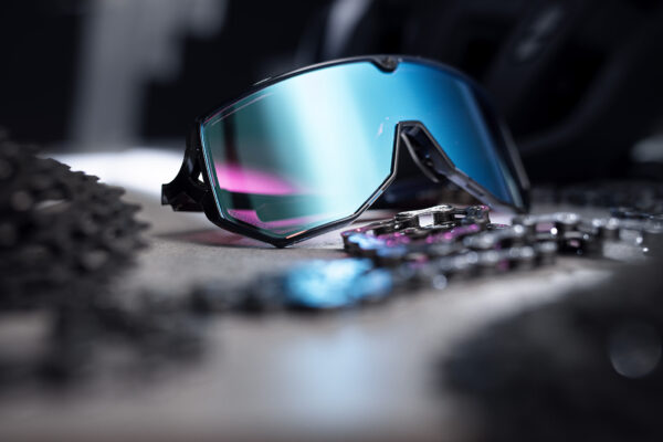 003 Reschen Transparent Black UltraVue Violet - Image 4